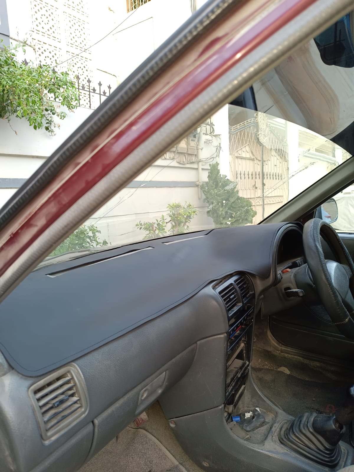 Cultus 01-16 Leathe Dashboard Mat